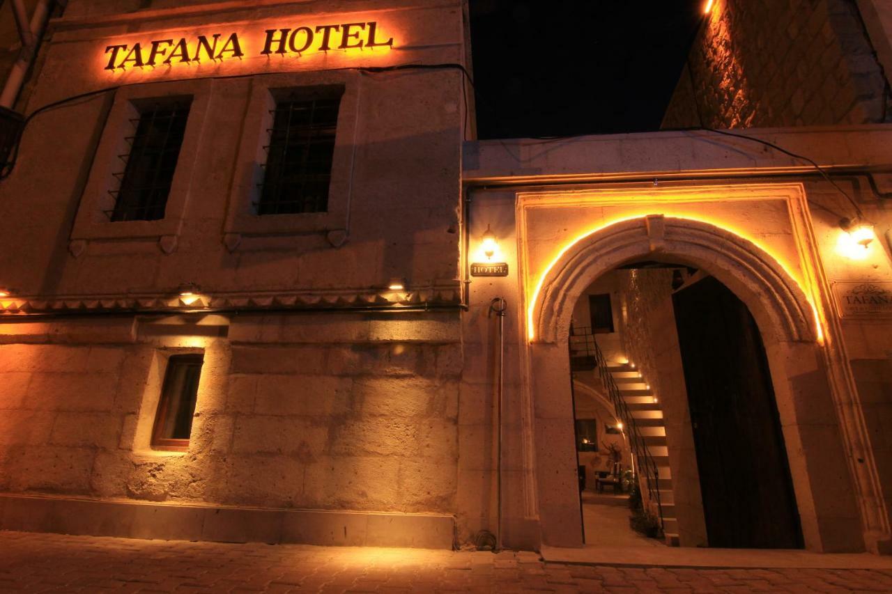 Tafana Cave & Stone Lodge Юргюп Екстериор снимка